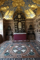 Canon EOS 5D Mark II, 2010:06:08 16:20:32 -- 1/20 sec, f/4.0.  No Flash, Compulsory.5616x3744 Off.