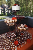 Canon EOS 5D Mark II, 2010:09:11 20:30:28 -- 1/500 sec, f/4.0.  Flash, Compulsory.5616x3744 External Flash.