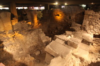 Canon EOS 5D Mark II, 2011:03:29 05:09:58 -- 1/20 sec, f/4.0.  No Flash, Compulsory.5616x3744 Off.