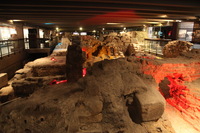 Canon EOS 5D Mark II, 2011:03:29 05:28:59 -- 1/20 sec, f/4.0.  No Flash, Compulsory.5616x3744 Off.