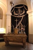 Canon EOS 5D Mark II, 2011:03:29 07:15:13 -- 1/15 sec, f/4.0.  No Flash, Compulsory.5616x3744 Off.