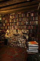 Canon EOS 5D Mark II, 2011:03:29 08:26:42 -- 1/20 sec, f/4.0.  No Flash, Compulsory.5616x3744 Off.