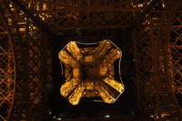 Canon EOS 5D Mark II, 2011:03:29 17:58:16 -- 1/25 sec, f/4.0.  No Flash, Compulsory.5616x3744 Off.