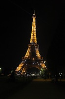 Canon EOS 5D Mark II, 2011:03:29 18:04:00 -- 1/25 sec, f/4.0.  No Flash, Compulsory.5616x3744 Off.