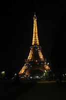 Canon EOS 5D Mark II, 2011:03:29 18:04:18 -- 1/30 sec, f/4.0.  No Flash, Compulsory.5616x3744 Off.