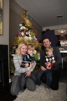 Canon EOS 5D Mark II, 2011:12:18 15:42:47 -- 1/25 sec, f/4.0.  No Flash, Compulsory.5616x3744 Off.