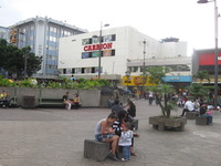 Canon PowerShot A590 IS, 2011:12:23 17:21:57 -- 1/60 sec, f/3.2.  No Flash, Auto.3264x2448 Red-Eye Reduction (Auto).