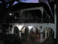 Canon PowerShot A590 IS, 2011:12:23 18:40:07 -- 1/8 sec, f/2.6.  No Flash, Compulsory.3264x2448 Off.