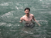 Canon PowerShot A590 IS, 2011:12:25 12:25:58 -- 1/60 sec, f/5.5.  No Flash, Auto.3264x2448 Red-Eye Reduction (Auto).