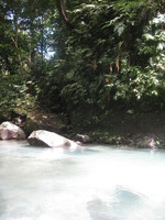 Canon PowerShot A590 IS, 2011:12:25 12:32:00 -- 1/60 sec, f/2.6.  No Flash, Compulsory.3264x2448 Off.