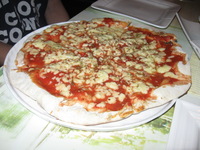 Canon PowerShot A590 IS, 2011:12:29 20:56:55 -- 1/60 sec, f/2.6.  Flash, Auto, Red-Eye Reduce.3264x2448 Red-Eye Reduction (Auto).