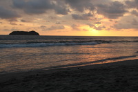 Canon EOS 5D Mark II, 2011:12:30 18:15:43 -- 1/100 sec, f/5.6.  No Flash, Compulsory.5616x3744 Off.