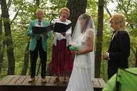 Canon EOS 5D Mark II, 2012:08:04 18:08:39 -- 1/60 sec, f/4.0.  No Flash, Compulsory.5616x3744 Off.