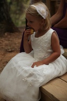 Canon EOS 5D Mark II, 2012:08:04 18:48:07 -- 1/60 sec, f/4.5.  No Flash, Compulsory.5616x3744 Off.