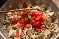 Canon EOS 5D Mark II, 2012:08:09 18:09:09 -- 1/40 sec, f/4.0.  No Flash, Compulsory.5616x3744 Off.