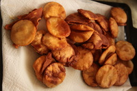 Canon EOS 5D Mark II, 2012:08:09 18:09:11 -- 1/40 sec, f/4.0.  No Flash, Compulsory.5616x3744 Off.