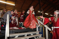 Canon EOS 5D Mark II, 2012:08:09 19:51:47 -- 1/15 sec, f/4.0.  Flash, Compulsory.5616x3744 External Flash.