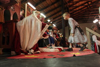 Canon EOS 5D Mark II, 2012:08:09 20:27:13 -- 1/25 sec, f/4.0.  No Flash, Compulsory.5616x3744 Off.