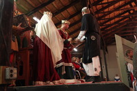 Canon EOS 5D Mark II, 2012:08:09 20:30:28 -- 1/25 sec, f/4.0.  No Flash, Compulsory.5616x3744 Off.