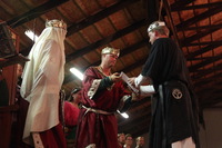 Canon EOS 5D Mark II, 2012:08:09 20:30:31 -- 1/30 sec, f/4.0.  No Flash, Compulsory.5616x3744 Off.