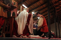 Canon EOS 5D Mark II, 2012:08:09 20:31:30 -- 1/40 sec, f/4.0.  No Flash, Compulsory.5616x3744 Off.