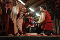 Canon EOS 5D Mark II, 2012:08:09 20:31:40 -- 1/40 sec, f/4.0.  No Flash, Compulsory.5616x3744 Off.