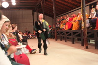 Canon EOS 5D Mark II, 2012:08:09 20:32:30 -- 1/10 sec, f/4.0.  No Flash, Compulsory.5616x3744 Off.