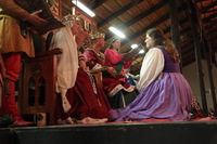 Canon EOS 5D Mark II, 2012:08:09 20:34:22 -- 1/25 sec, f/4.0.  No Flash, Compulsory.5616x3744 Off.