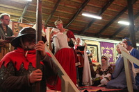 Canon EOS 5D Mark II, 2012:08:09 20:42:03 -- 1/25 sec, f/4.0.  No Flash, Compulsory.5616x3744 Off.