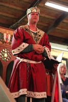 Canon EOS 5D Mark II, 2012:08:09 21:28:40 -- 1/20 sec, f/4.0.  No Flash, Compulsory.5616x3744 Off.