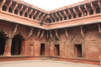 Canon EOS 5D Mark II, 2013:02:02 14:35:13 -- 1/100 sec, f/5.6.  No Flash, Compulsory.5616x3744 Off.