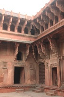 Canon EOS 5D Mark II, 2013:02:02 14:35:24 -- 1/60 sec, f/5.0.  No Flash, Compulsory.5616x3744 Off.