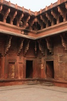 Canon EOS 5D Mark II, 2013:02:02 14:36:19 -- 1/125 sec, f/7.1.  No Flash, Compulsory.5616x3744 Off.