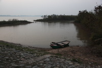 Canon EOS 5D Mark II, 2013:02:20 18:20:31 -- 1/30 sec, f/4.0.  No Flash, Compulsory.5616x3744 Off.