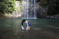 Canon EOS 5D Mark II, 2014:07:20 15:10:35 -- 1/30 sec, f/4.0.  No Flash, Compulsory.5616x3744 Off.