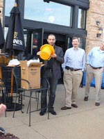 DMC-TS5, 2015:06:18 18:15:45 -- 1/60 sec, f/4.3.  No Flash, Auto.4608x3456 0.00 EV.