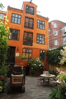 Canon EOS 5D Mark II, 2016:07:12 09:22:21 -- 1/40 sec, f/9.0.  No Flash, Compulsory.5616x3744 