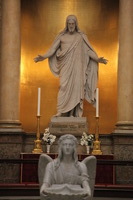 Canon EOS 5D Mark II, 2016:07:12 09:30:46 -- 1/100 sec, f/4.0.  No Flash, Compulsory.5616x3744 