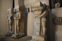 Canon EOS 5D Mark II, 2016:07:12 12:43:00 -- 1/20 sec, f/4.0.  No Flash, Compulsory.5616x3744 