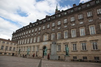 Canon EOS 5D Mark II, 2016:07:12 16:57:04 -- 1/160 sec, f/8.0.  No Flash, Compulsory.5616x3744 Off.