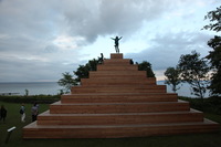 Canon EOS 5D Mark II, 2016:07:12 20:45:28 -- 1/60 sec, f/5.6.  No Flash, Compulsory.5616x3744 Off.