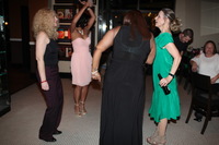 Canon EOS 5D Mark II, 2016:12:03 21:20:52 -- 1/60 sec, f/2.8.  Flash, Compulsory.5616x3744 External Flash.