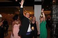 Canon EOS 5D Mark II, 2016:12:03 22:37:59 -- 1/60 sec, f/2.5.  Flash, Compulsory.5616x3744 External Flash.