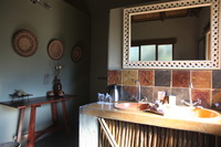 Canon EOS 5D Mark II, 2017:05:25 14:05:27 -- 1/30 sec, f/4.0.  No Flash, Compulsory.5616x3744 