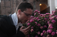 Canon EOS 5D Mark II, 2010:05:06 18:40:30 -- 1/60 sec, f/4.0.  No Flash, Compulsory.5616x3744 Off.