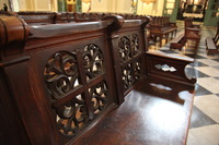 Canon EOS 5D Mark II, 2010:05:08 13:00:47 -- 1/4 sec, f/4.0.  No Flash, Compulsory.5616x3744 Off.