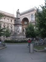 Canon PowerShot A590 IS, 2010:06:04 21:01:05 -- 1/60 sec, f/2.6.  Flash, Auto, Red-Eye Reduce.3264x2448 Red-Eye Reduction (Auto).